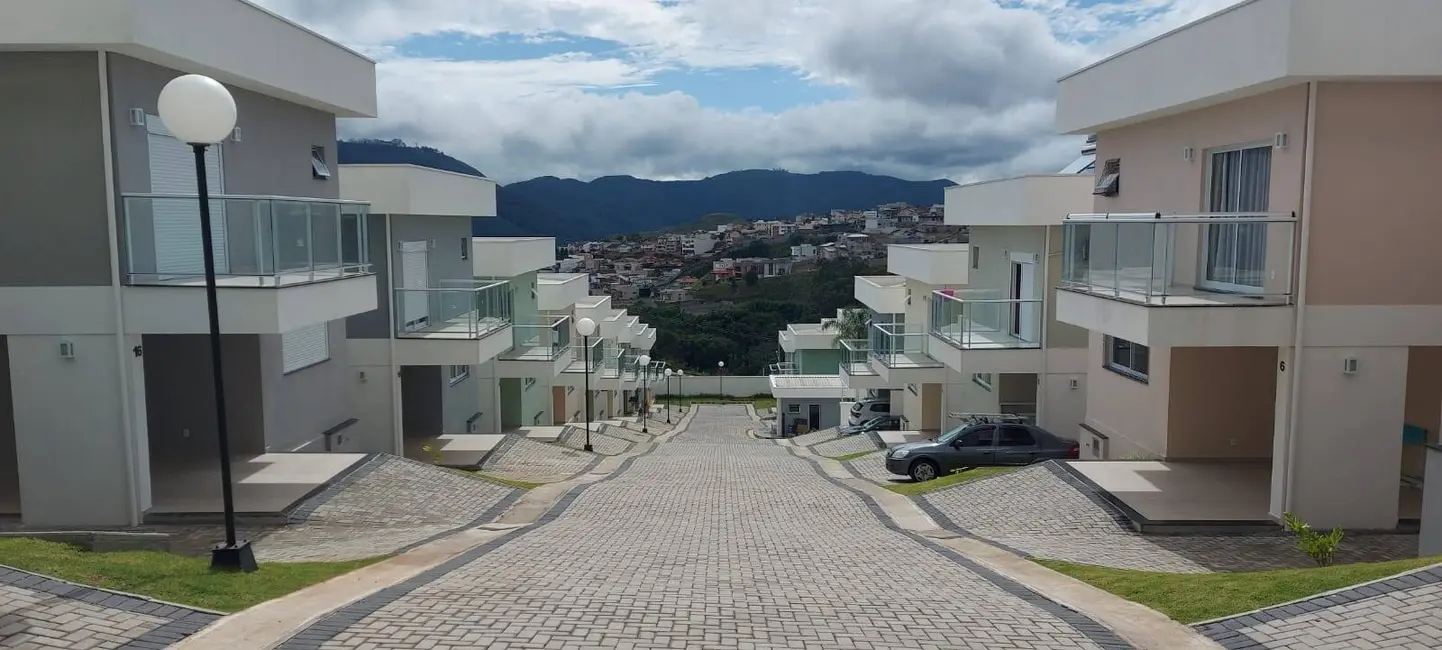 Foto 3 de Casa de Condomínio com 3 quartos à venda, 122m2 em Pocos De Caldas - MG