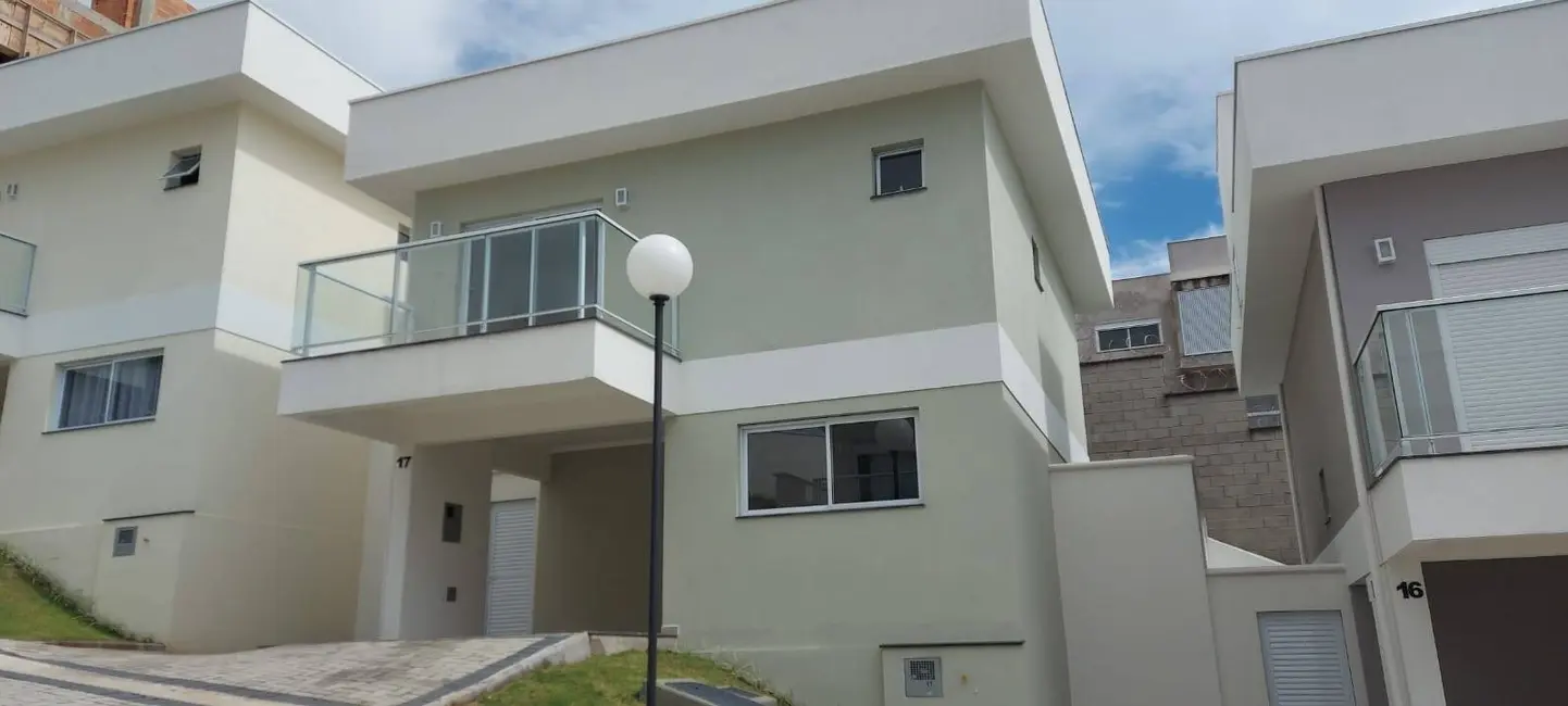 Foto 2 de Casa de Condomínio com 3 quartos à venda, 122m2 em Pocos De Caldas - MG