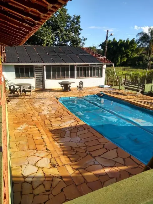 Sítio / Rancho com 6 quartos à venda, 10000m2 em Centro, Alfenas - MG - imagem 3 Foto 3 de Sítio / Rancho com 6 quartos à venda, 10000m2 em Centro, Alfenas - MG