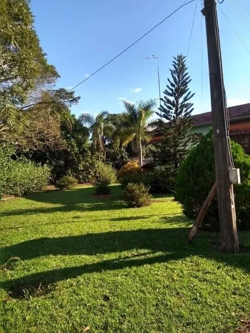 Sítio / Rancho com 6 quartos à venda, 10000m2 em Centro, Alfenas - MG - imagem 5 Foto 5 de Sítio / Rancho com 6 quartos à venda, 10000m2 em Centro, Alfenas - MG