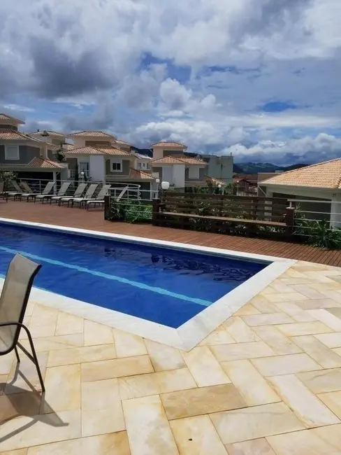 Foto 3 de Casa de Condomínio com 4 quartos à venda, 310m2 em Jardim Country Club, Pocos De Caldas - MG