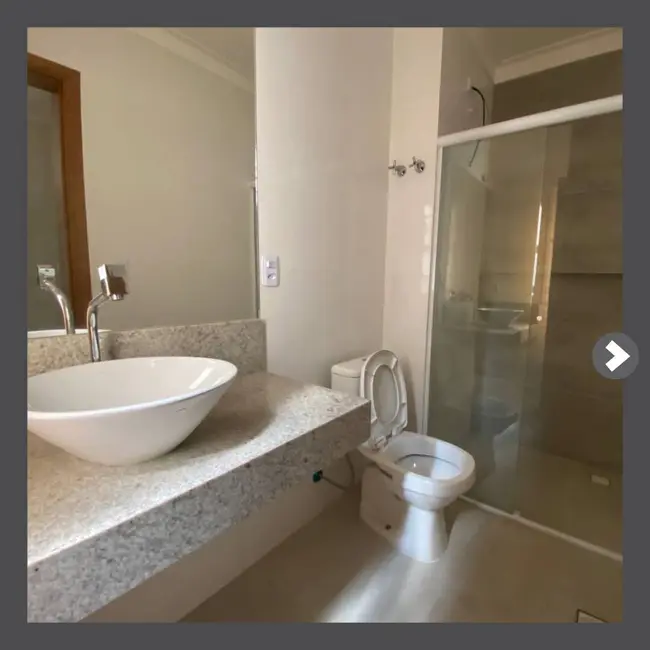 Casa com 3 quartos à venda, 141m2 em Parque Primavera, Pocos De Caldas - MG - imagem 8 Foto 8 de Casa com 3 quartos à venda, 141m2 em Parque Primavera, Pocos De Caldas - MG