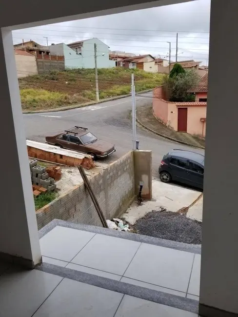 Foto 5 de Sobrado com 2 quartos à venda, 72m2 em Jardim Itamaraty V, Pocos De Caldas - MG