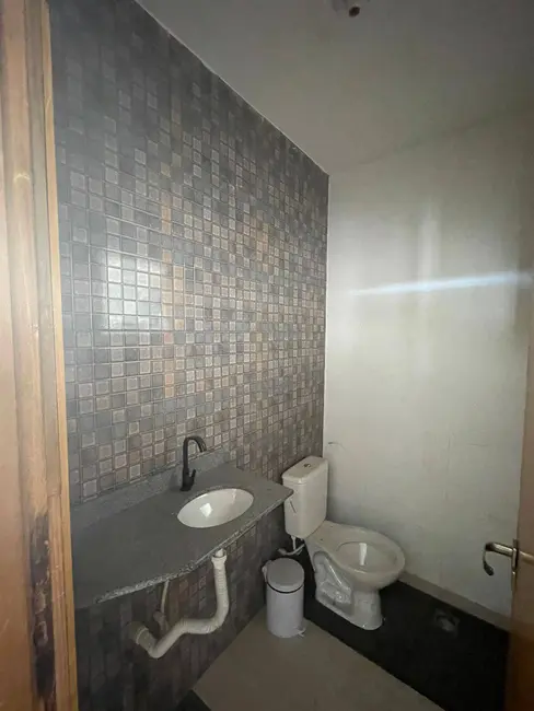 Sala Comercial para alugar, 200m2 em Jardim Novo Mundo, Pocos De Caldas - MG - imagem 7 Foto 7 de Sala Comercial para alugar, 200m2 em Jardim Novo Mundo, Pocos De Caldas - MG