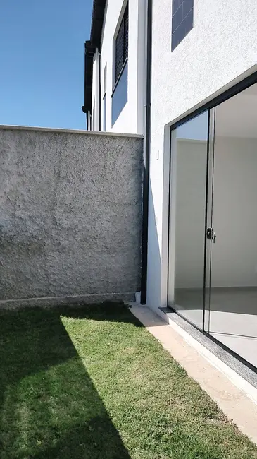 Foto 5 de Casa de Condomínio com 2 quartos à venda, 63m2 em Pocos De Caldas - MG