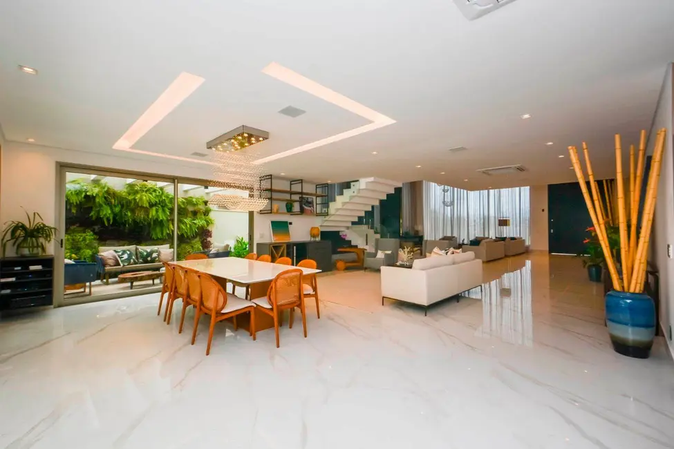 Foto 4 de Casa com 6 quartos à venda, 831m2 em Bertioga - SP