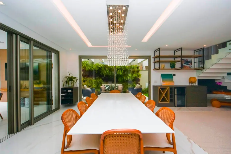 Foto 2 de Casa com 6 quartos à venda, 831m2 em Bertioga - SP