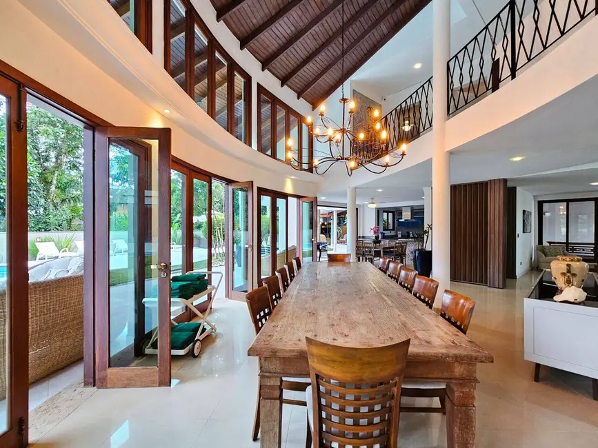 Casa com 6 quartos à venda, 1213m2 em Bertioga - SP - imagem 6 Foto 6 de Casa com 6 quartos à venda, 1213m2 em Bertioga - SP