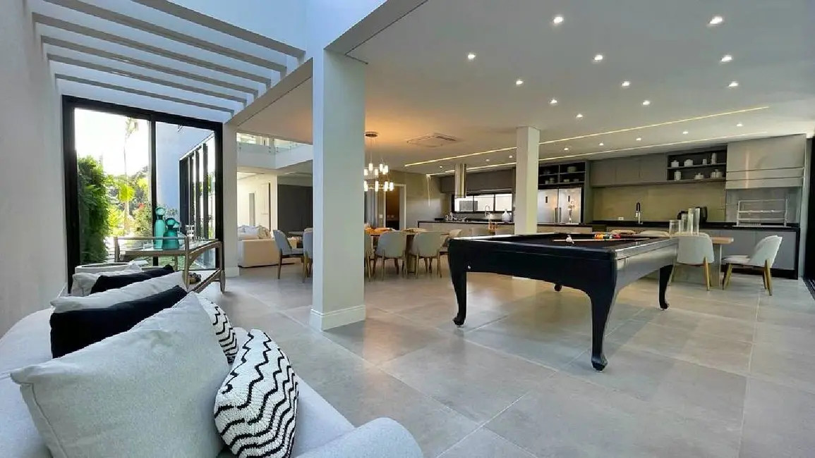 Foto 9 de Casa com 6 quartos à venda, 480m2 em Bertioga - SP