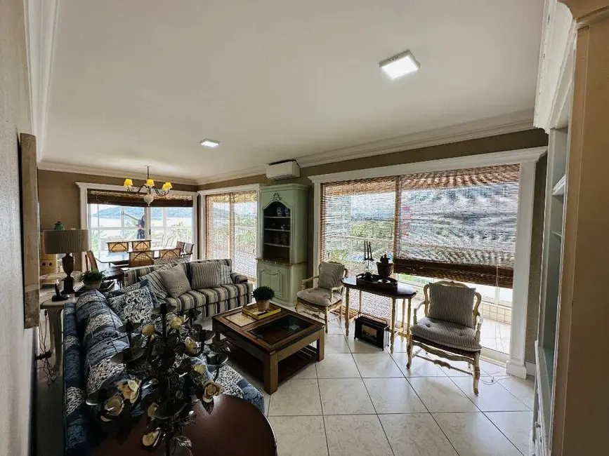 Foto 7 de Apartamento com 4 quartos à venda, 193m2 em Bertioga - SP