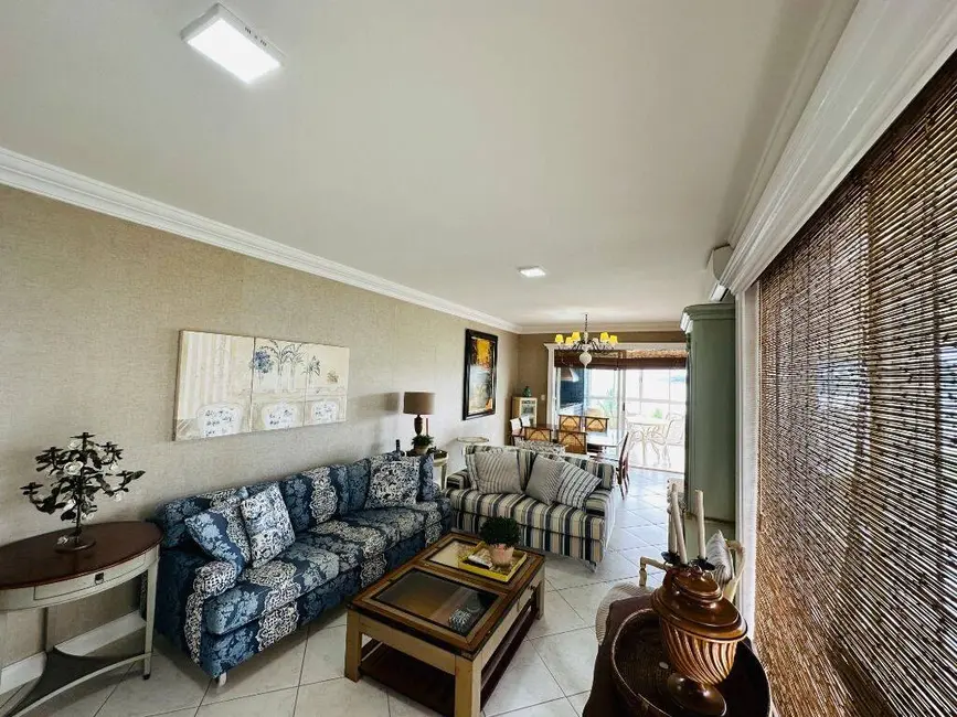 Foto 9 de Apartamento com 4 quartos à venda, 193m2 em Bertioga - SP