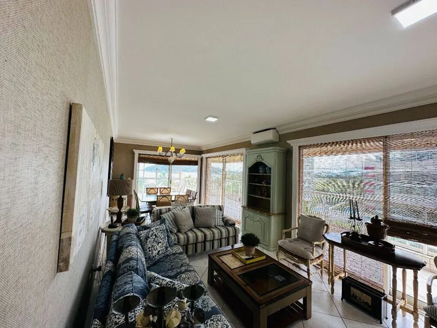 Foto 8 de Apartamento com 4 quartos à venda, 193m2 em Bertioga - SP