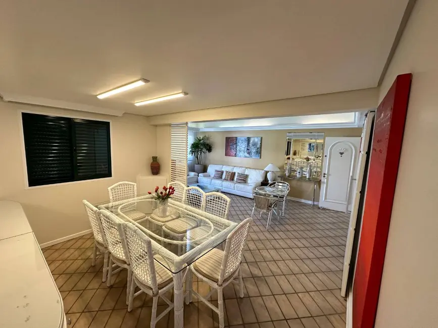 Apartamento com 4 quartos à venda, 155m2 em Bertioga - SP - imagem 4 Foto 4 de Apartamento com 4 quartos à venda, 155m2 em Bertioga - SP