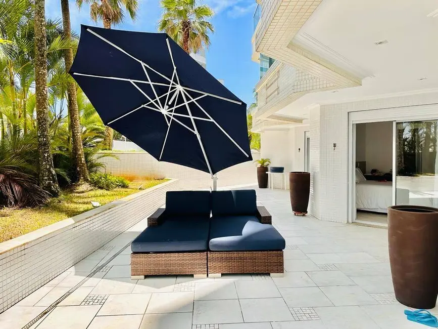 Apartamento com 6 quartos à venda, 658m2 em Bertioga - SP - imagem 6 Foto 6 de Apartamento com 6 quartos à venda, 658m2 em Bertioga - SP