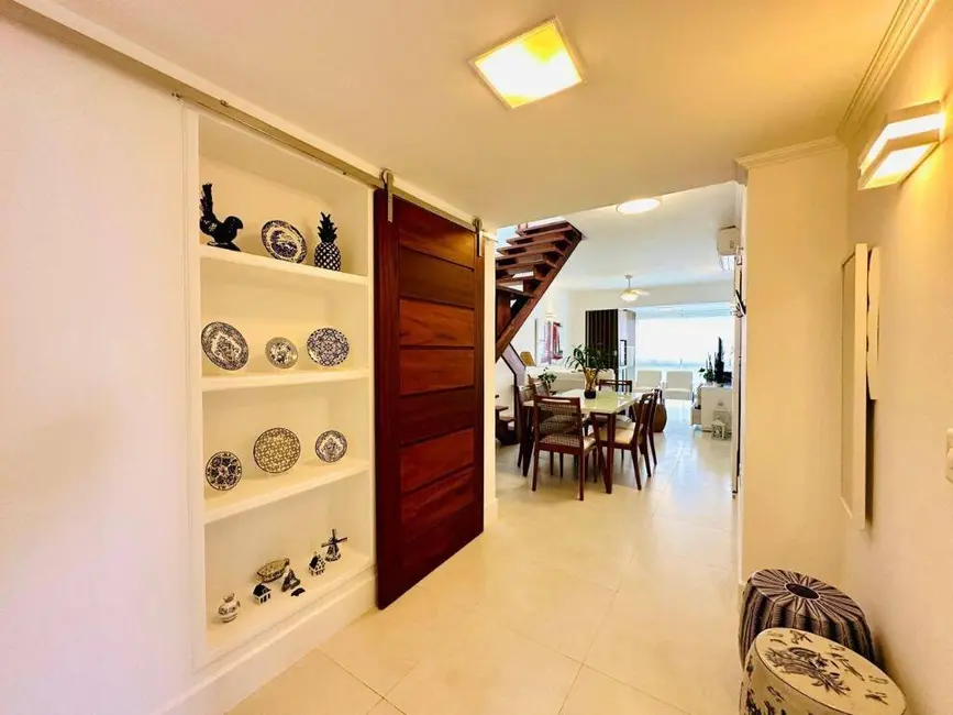 Foto 9 de Cobertura com 3 quartos à venda, 252m2 em Bertioga - SP