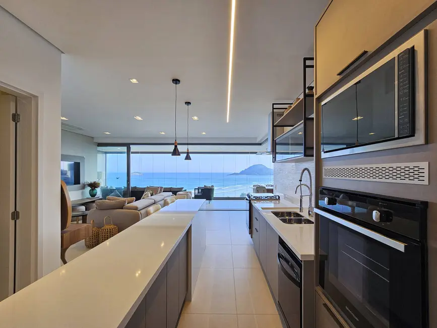 Foto 5 de Apartamento com 4 quartos à venda, 208m2 em Bertioga - SP