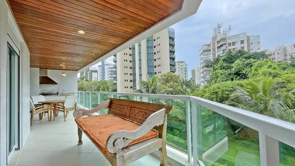 Foto 3 de Apartamento com 4 quartos à venda, 132m2 em Bertioga - SP