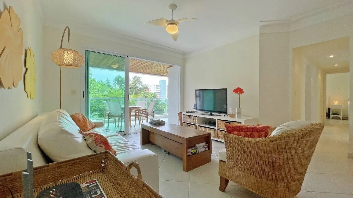 Foto 8 de Apartamento com 4 quartos à venda, 132m2 em Bertioga - SP