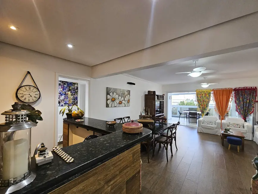 Foto 4 de Apartamento com 3 quartos à venda, 170m2 em Bertioga - SP