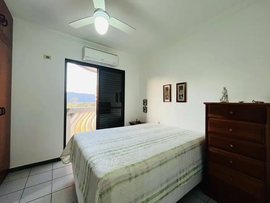 Foto 9 de Apartamento com 2 quartos à venda, 75m2 em Bertioga - SP