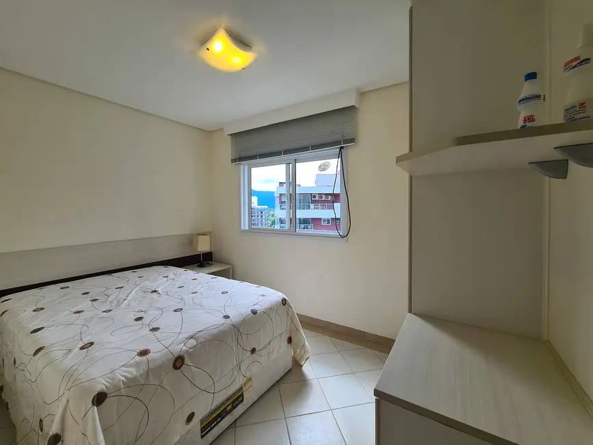 Foto 9 de Apartamento com 4 quartos à venda, 223m2 em Bertioga - SP