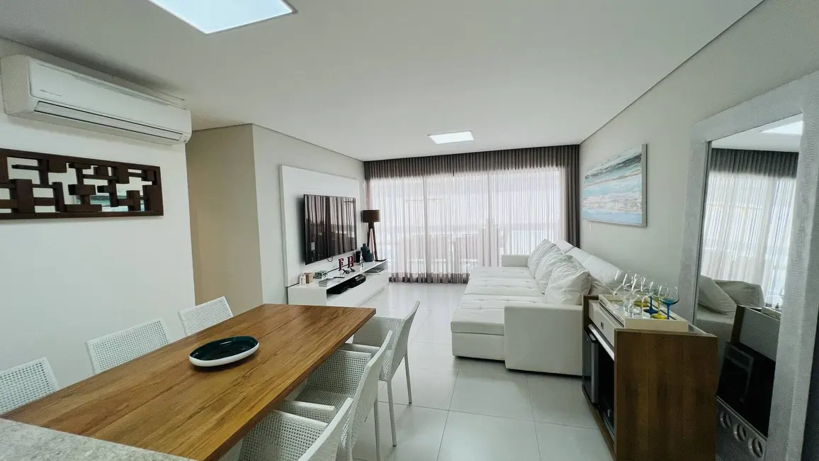 Foto 2 de Apartamento com 4 quartos à venda, 150m2 em Bertioga - SP