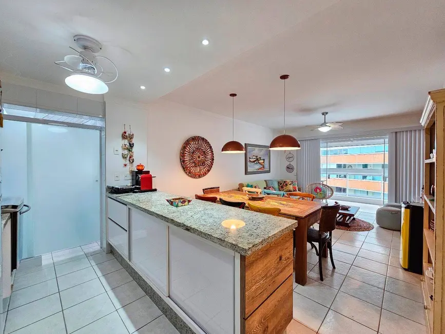 Foto 4 de Apartamento com 4 quartos à venda, 138m2 em Bertioga - SP