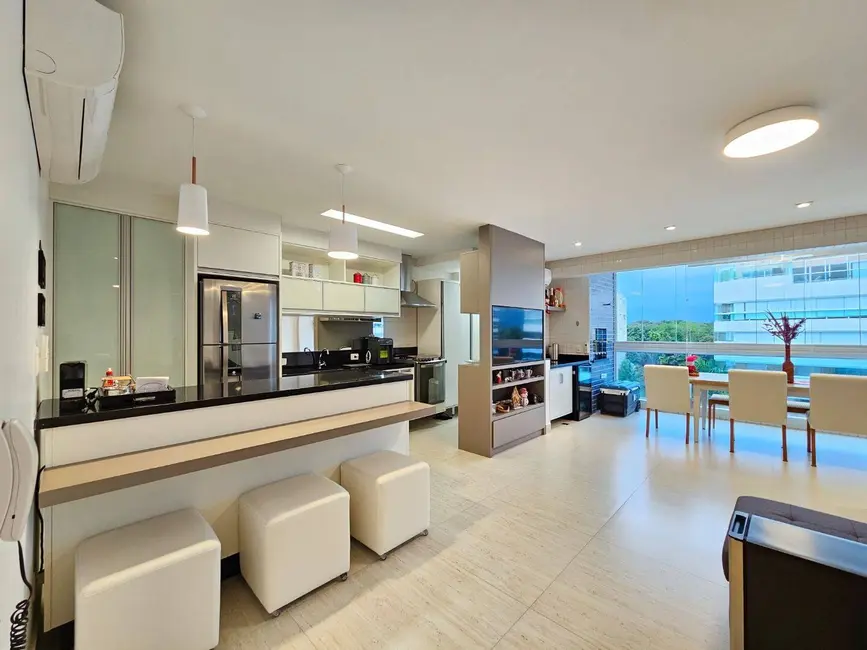 Foto 3 de Apartamento com 2 quartos à venda, 87m2 em Bertioga - SP