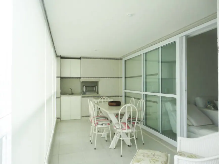 Foto 7 de Apartamento com 3 quartos à venda, 127m2 em Bertioga - SP