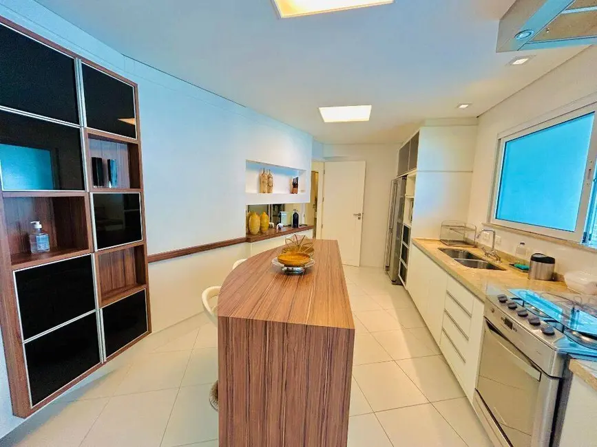 Foto 7 de Apartamento com 4 quartos à venda, 254m2 em Bertioga - SP