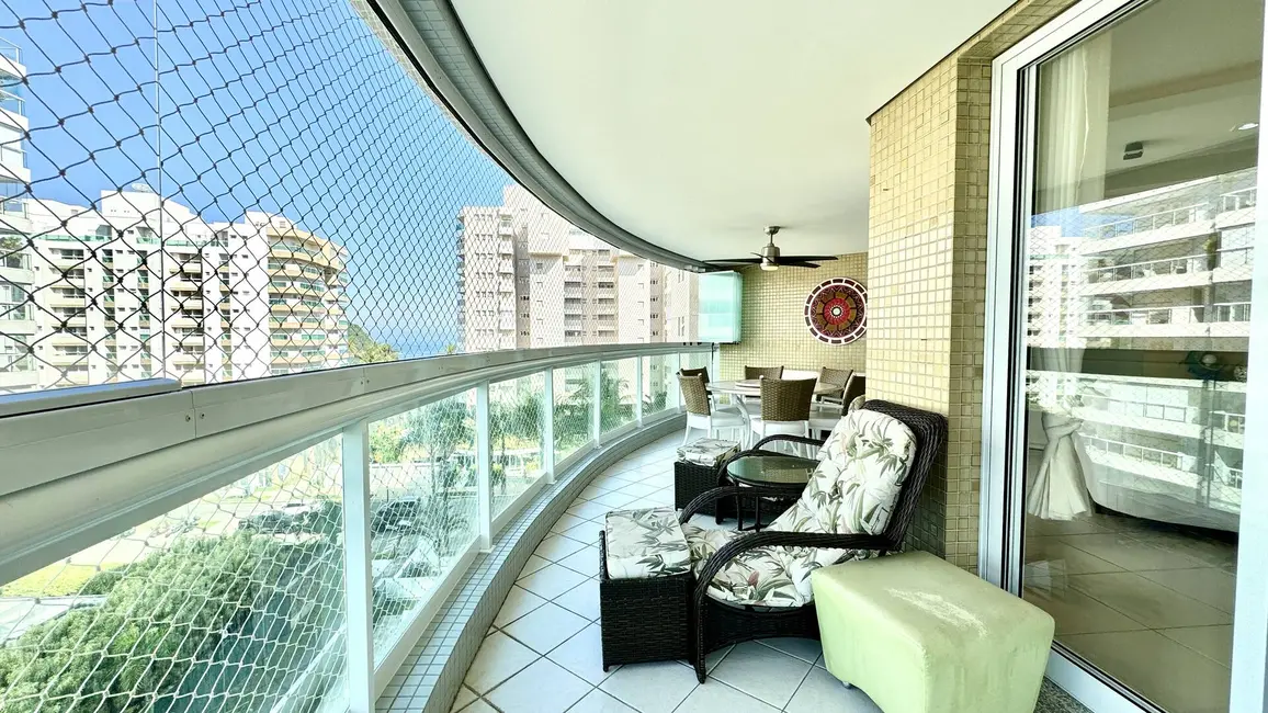 Foto 9 de Apartamento com 3 quartos à venda, 153m2 em Bertioga - SP