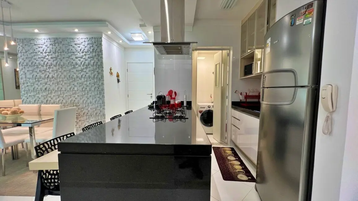 Apartamento com 3 quartos à venda, 102m2 em Bertioga - SP - imagem 3 Foto 3 de Apartamento com 3 quartos à venda, 102m2 em Bertioga - SP