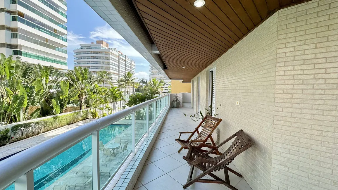 Foto 6 de Apartamento com 4 quartos à venda, 160m2 em Bertioga - SP