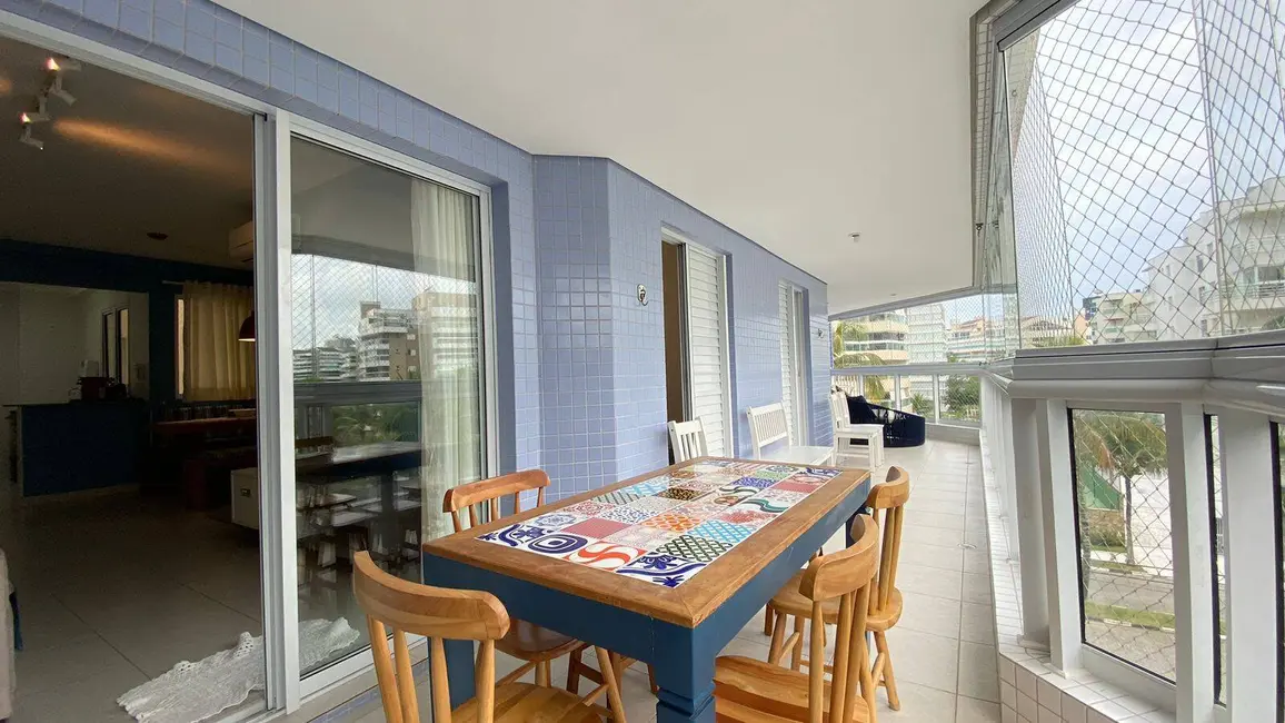 Foto 9 de Apartamento com 3 quartos à venda, 105m2 em Bertioga - SP