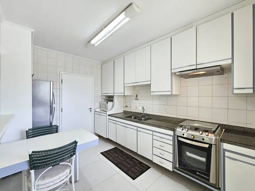 Foto 1 de Apartamento com 4 quartos à venda, 120m2 em Bertioga - SP