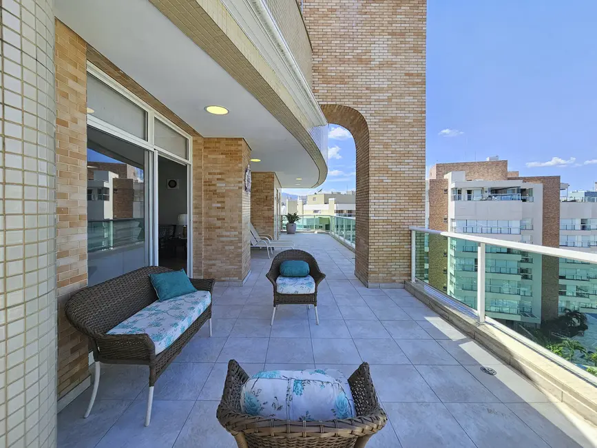 Foto 9 de Cobertura com 4 quartos à venda, 267m2 em Bertioga - SP