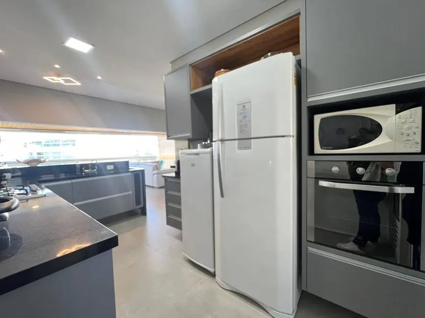 Foto 3 de Apartamento com 4 quartos à venda, 180m2 em Bertioga - SP