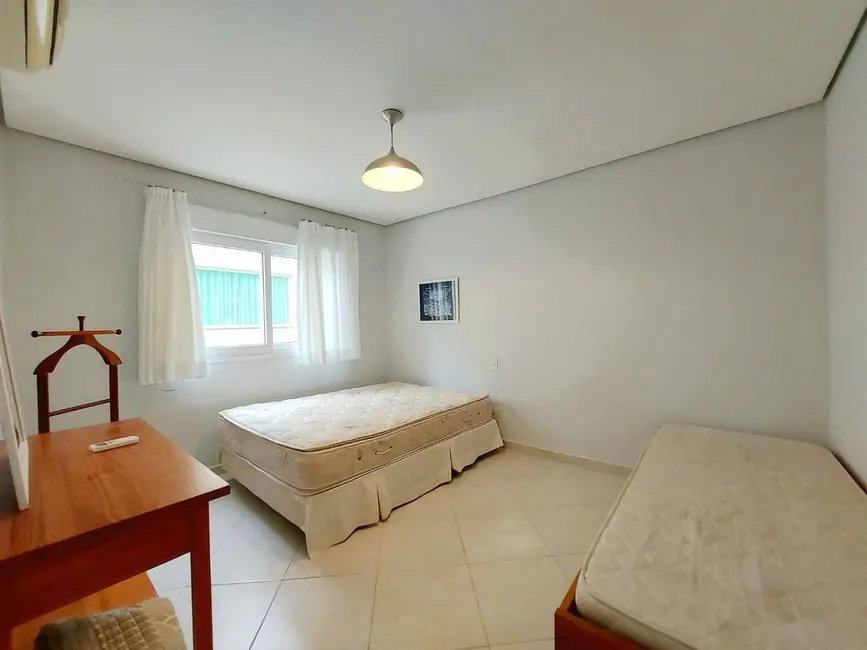Foto 8 de Casa com 6 quartos à venda, 453m2 em Bertioga - SP