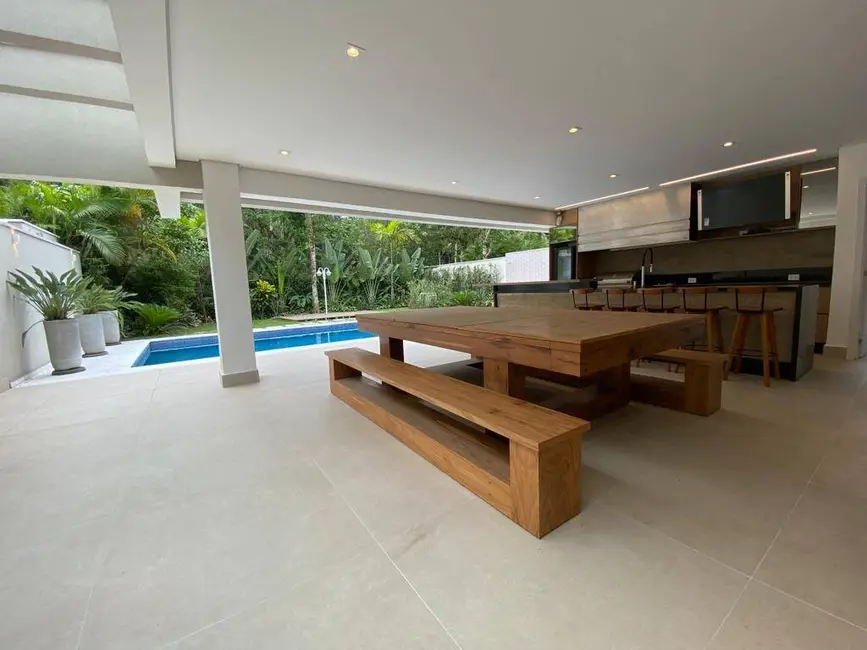 Foto 6 de Casa com 6 quartos à venda, 495m2 em Bertioga - SP