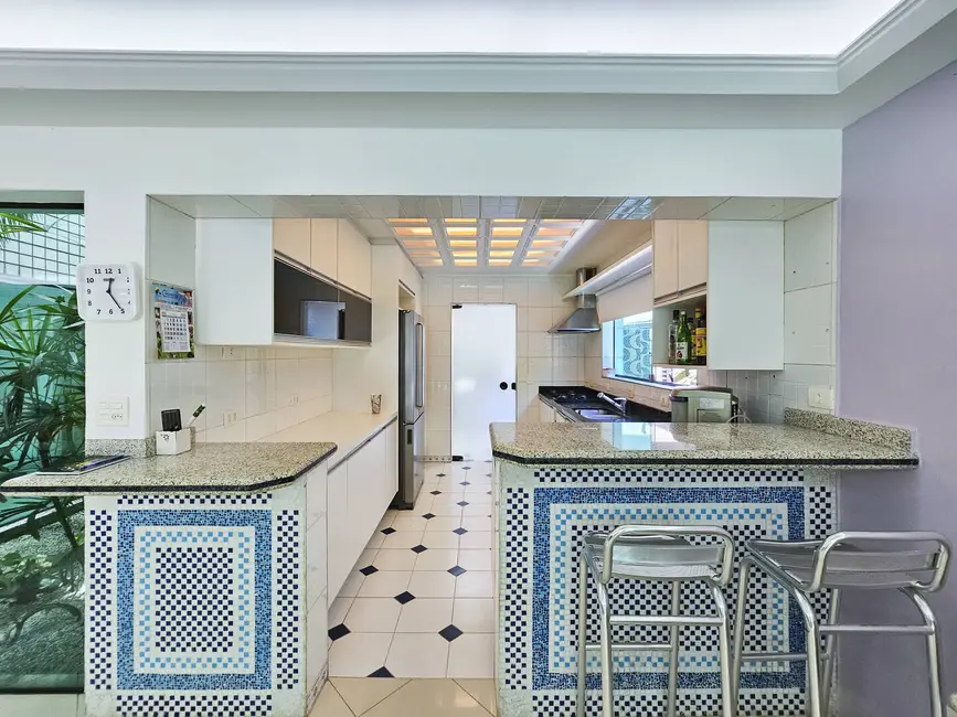 Foto 5 de Casa com 5 quartos à venda, 292m2 em Bertioga - SP