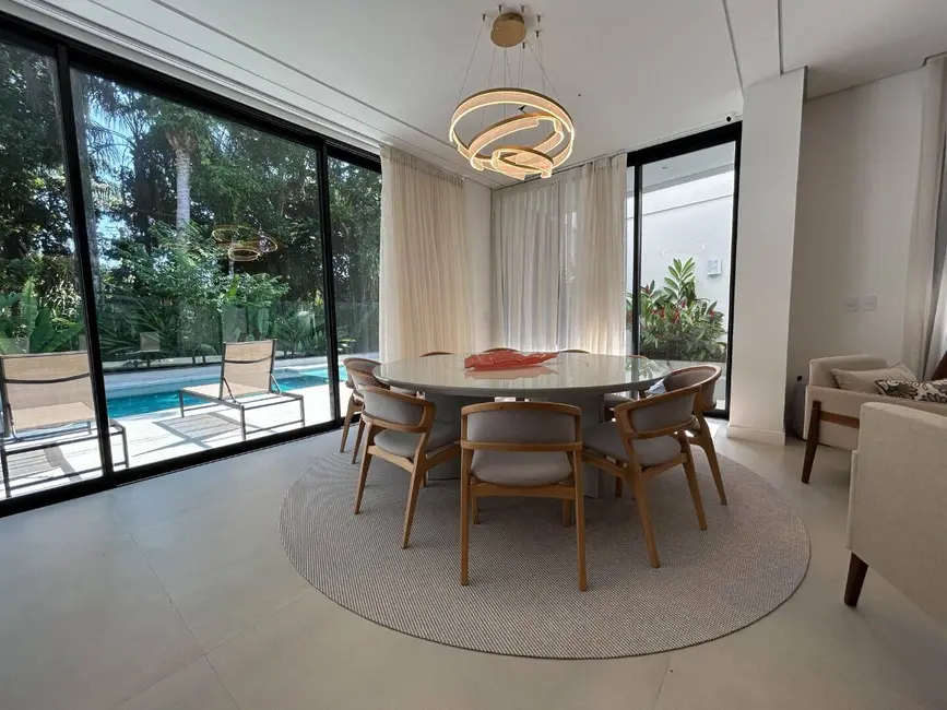 Foto 8 de Casa com 6 quartos à venda, 600m2 em Bertioga - SP