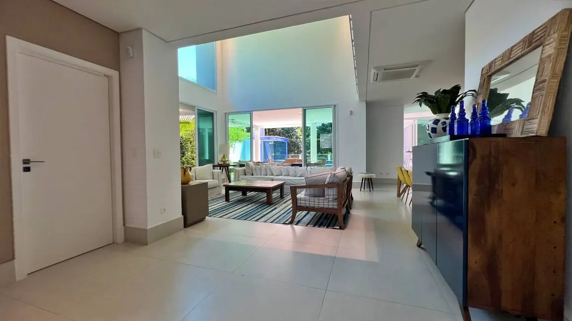 Casa com 6 quartos à venda, 459m2 em Bertioga - SP - imagem 4 Foto 4 de Casa com 6 quartos à venda, 459m2 em Bertioga - SP