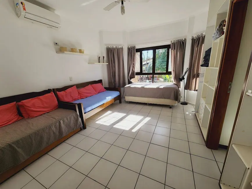 Foto 9 de Casa com 5 quartos à venda, 481m2 em Bertioga - SP