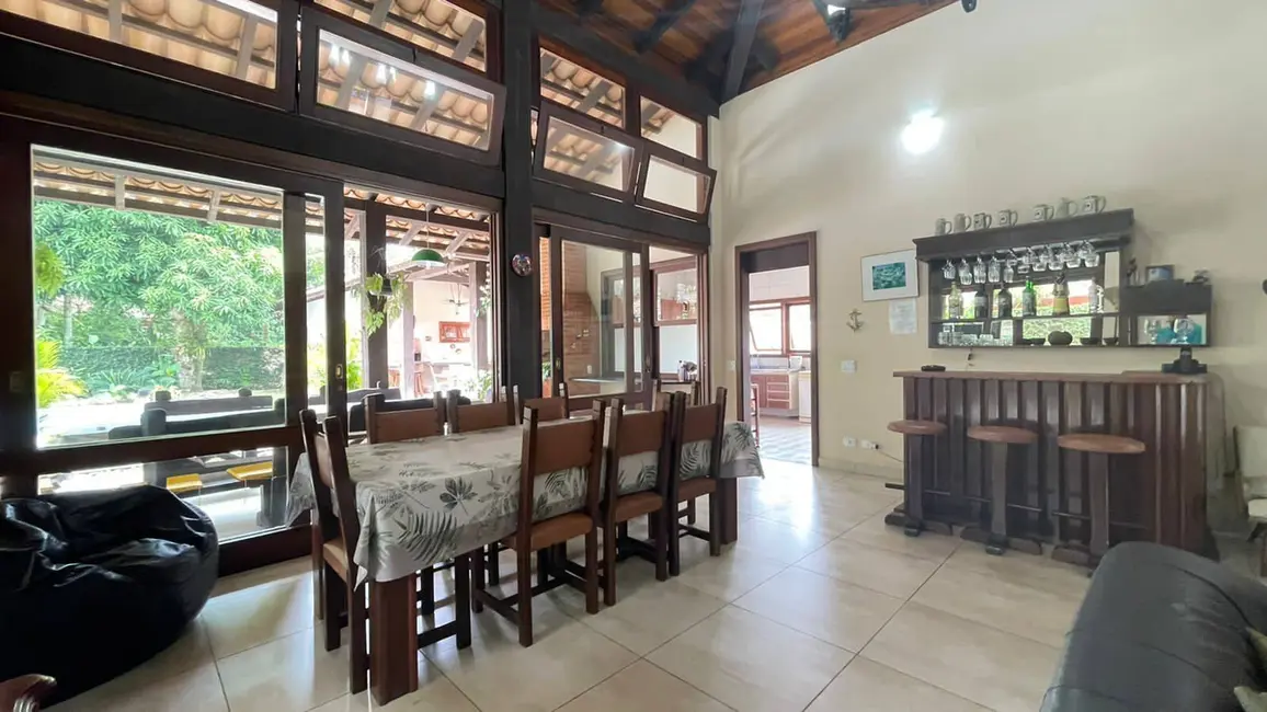 Foto 2 de Casa com 6 quartos à venda, 899m2 em Bertioga - SP