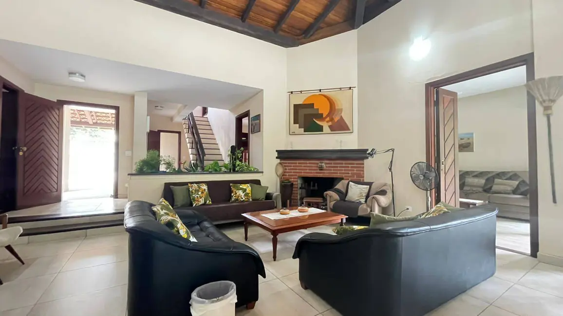 Foto 3 de Casa com 6 quartos à venda, 899m2 em Bertioga - SP