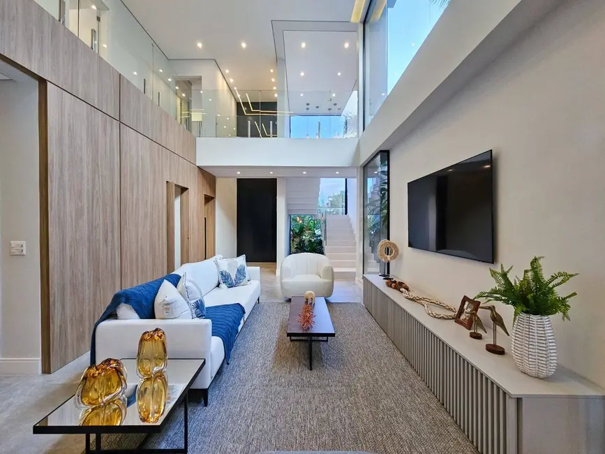 Foto 9 de Casa com 6 quartos à venda, 411m2 em Bertioga - SP