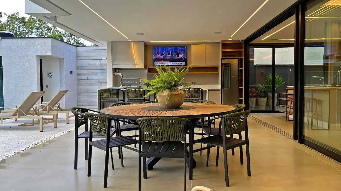 Casa com 6 quartos à venda, 426m2 em Bertioga - SP - imagem 9 Foto 9 de Casa com 6 quartos à venda, 426m2 em Bertioga - SP