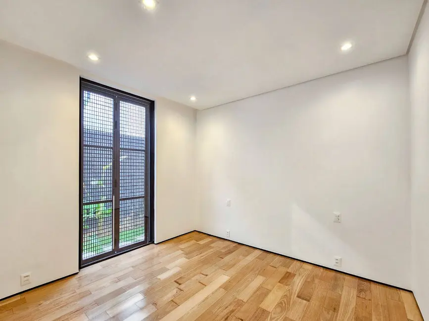 Foto 8 de Casa com 6 quartos à venda, 412m2 em Bertioga - SP