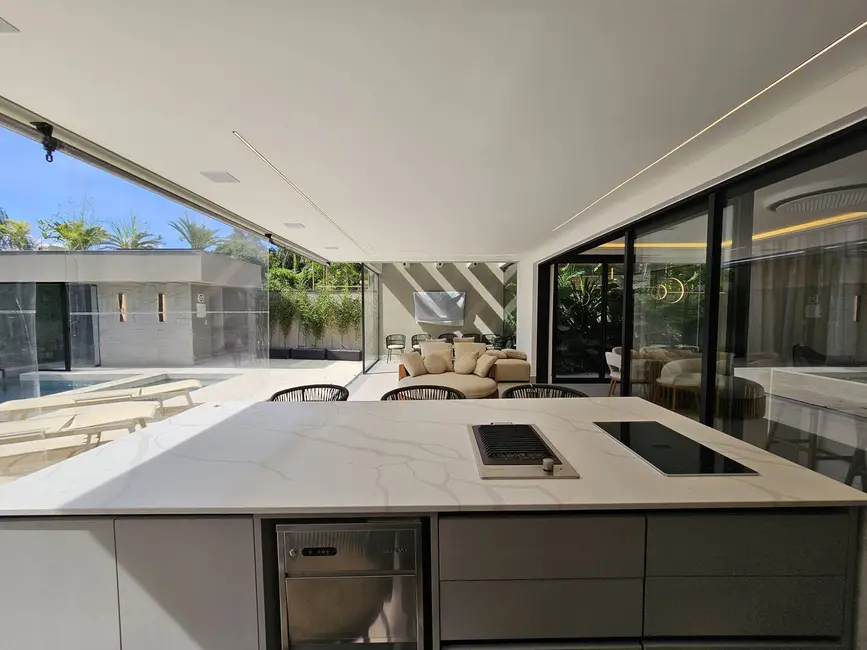 Foto 9 de Casa com 6 quartos à venda, 522m2 em Bertioga - SP