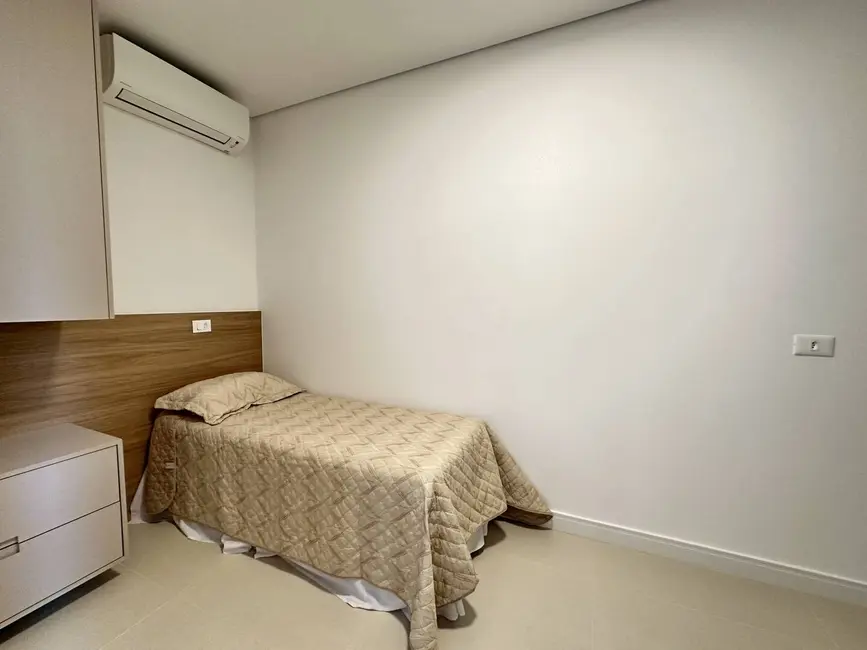 Casa com 6 quartos à venda, 480m2 em Bertioga - SP - imagem 7 Foto 7 de Casa com 6 quartos à venda, 480m2 em Bertioga - SP